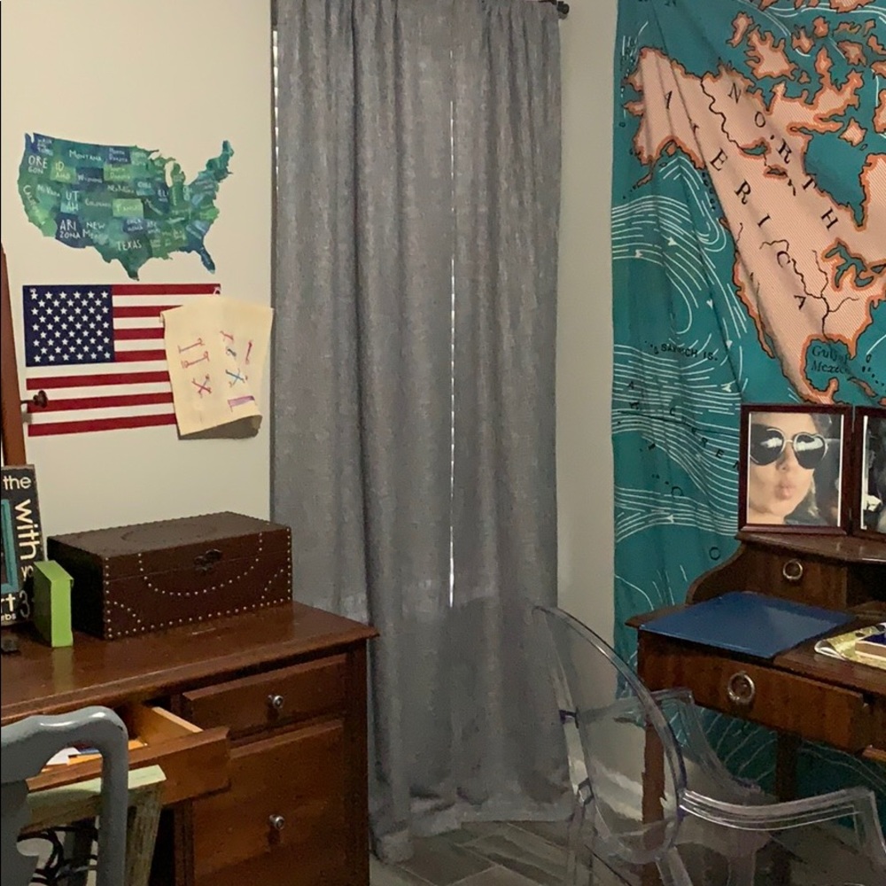 Grey curtain panel set
